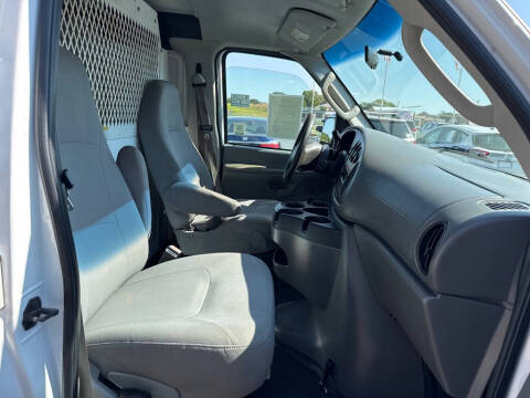 2006 Ford E-Series E-250