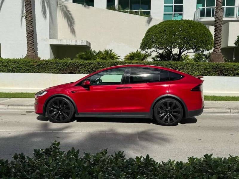 2023 Tesla Model X Plaid