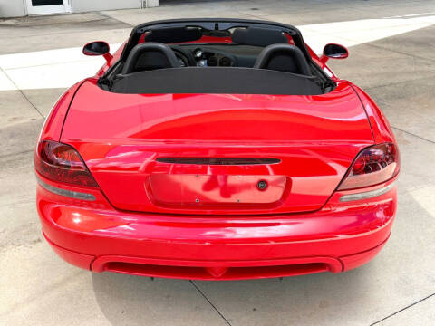 2004 Dodge Viper SRT-10