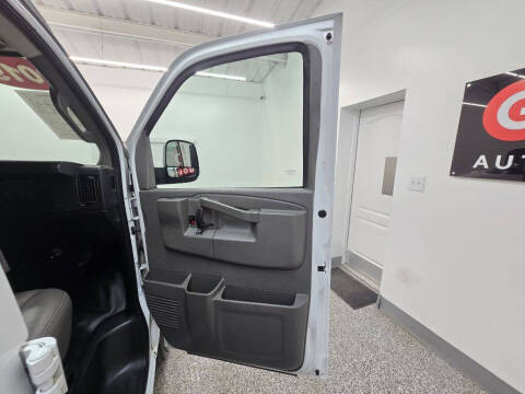 2019 Chevrolet Express 2500