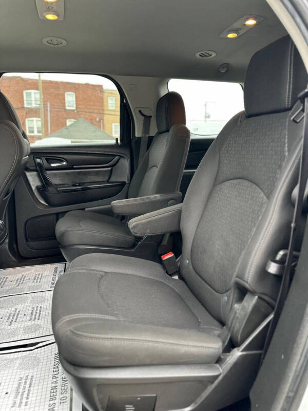2015 GMC Acadia SLE-2