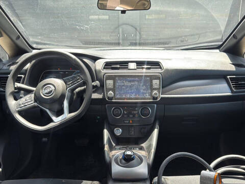 2023 Nissan LEAF S
