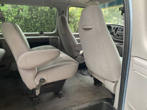 1999 Ford E-350 XLT SD