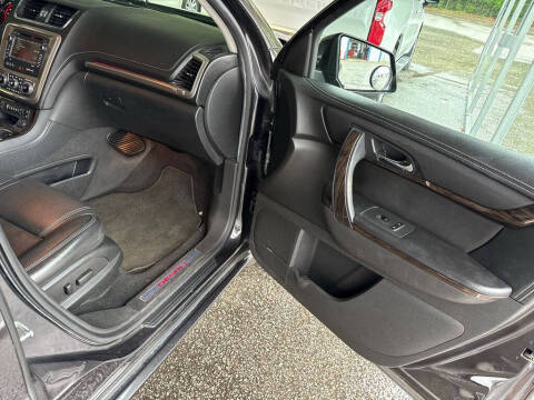 2013 GMC Acadia Denali