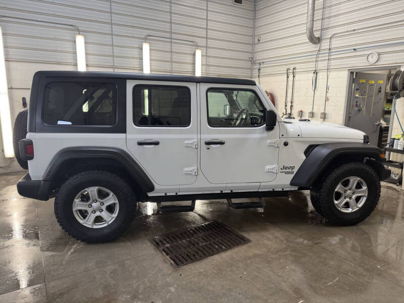 2021 Jeep Wrangler Unlimited Sport RHD