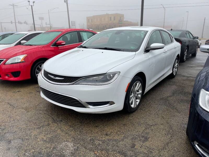 2015 Chrysler 200 for sale at Greg's Auto Sales in Poplar Bluff MO