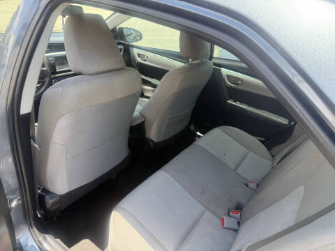 2015 Toyota Corolla LE