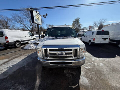 2014 Ford E-Series E-250