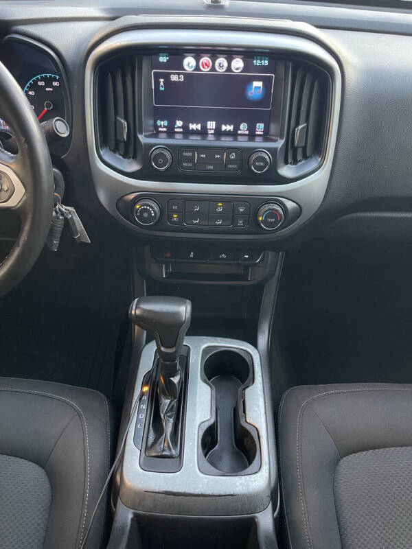 2017 Chevrolet Colorado LT