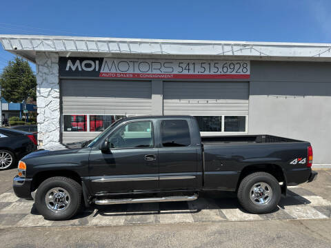 2003 GMC Sierra 1500 for sale at Moi Motors in Eugene OR