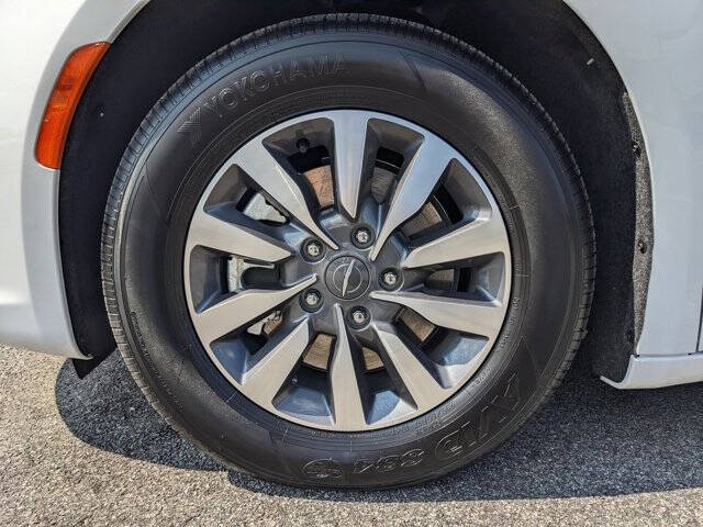 2025 Chrysler Pacifica Plug-In Hybrid