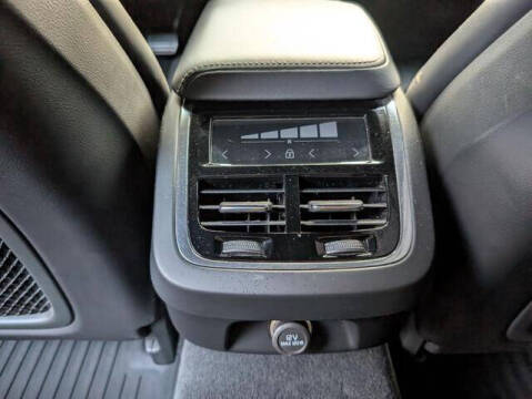 2020 Volvo V60 T5 R-Design