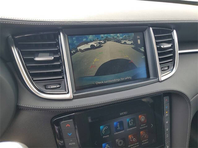 2025 Infiniti QX50 Luxe