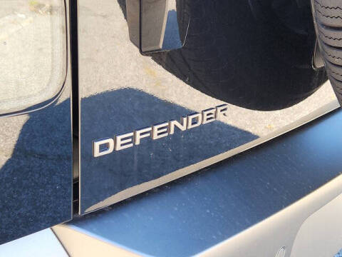 2026 Land Rover Defender 110 P300 S