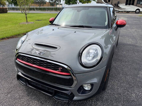 2016 MINI Hardtop 2 Door Cooper S
