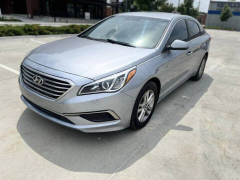 2016 Hyundai Sonata for sale at Freedom Motors in Lincoln NE