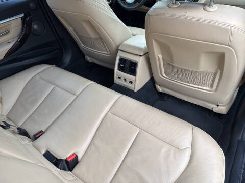 2017 BMW 3 Series 330e iPerformance