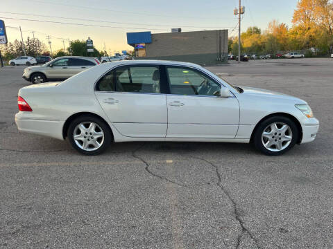 2004 Lexus LS 430