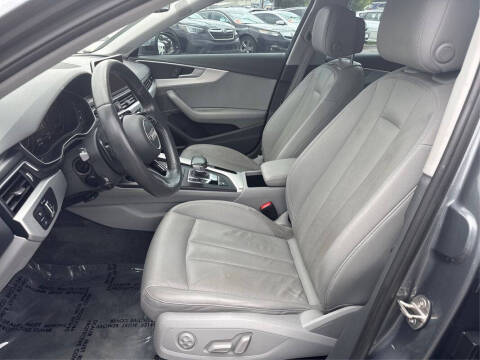 2017 Audi A4 2.0T quattro Premium Plus