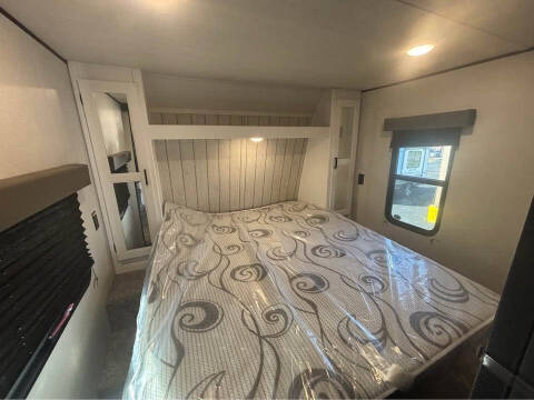 2022 Keystone RV Hideout