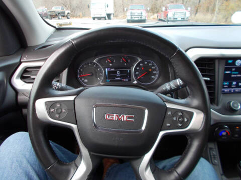 2017 GMC Acadia SLT-1