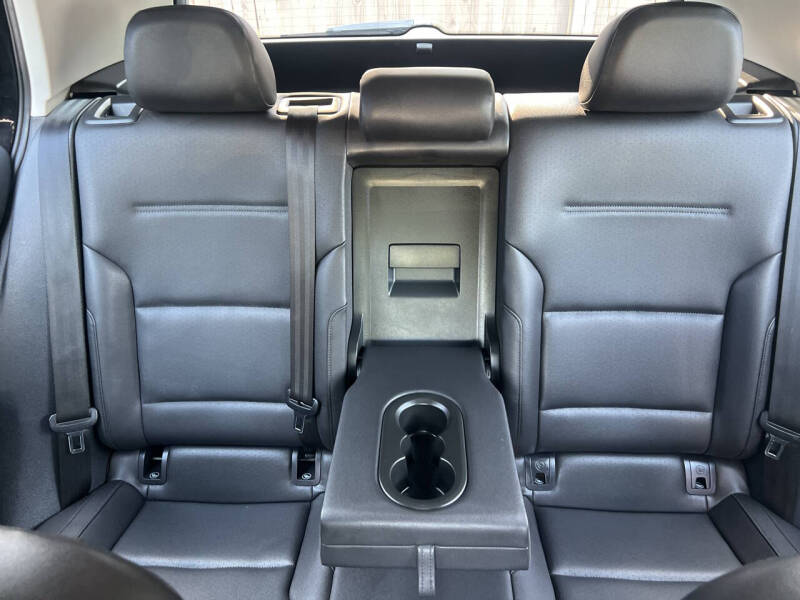 2015 Volkswagen e-Golf SEL Premium
