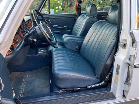 1972 Mercedes-Benz 280-Class