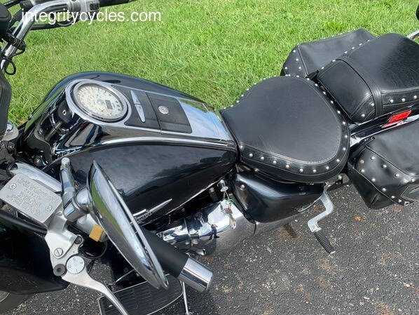 2006 Suzuki Boulevard C90T