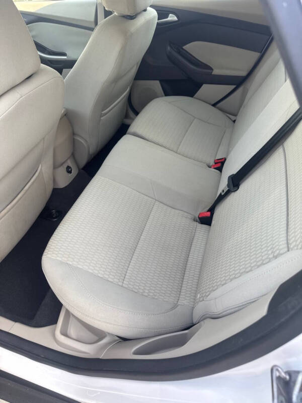 2012 Ford Focus SEL