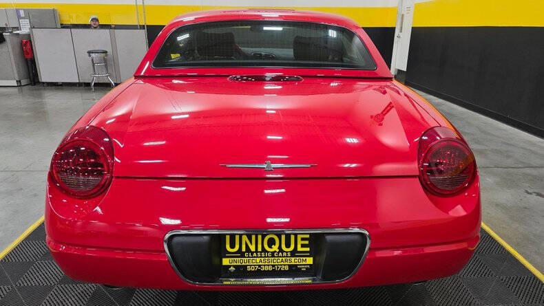 2002 Ford Thunderbird Deluxe