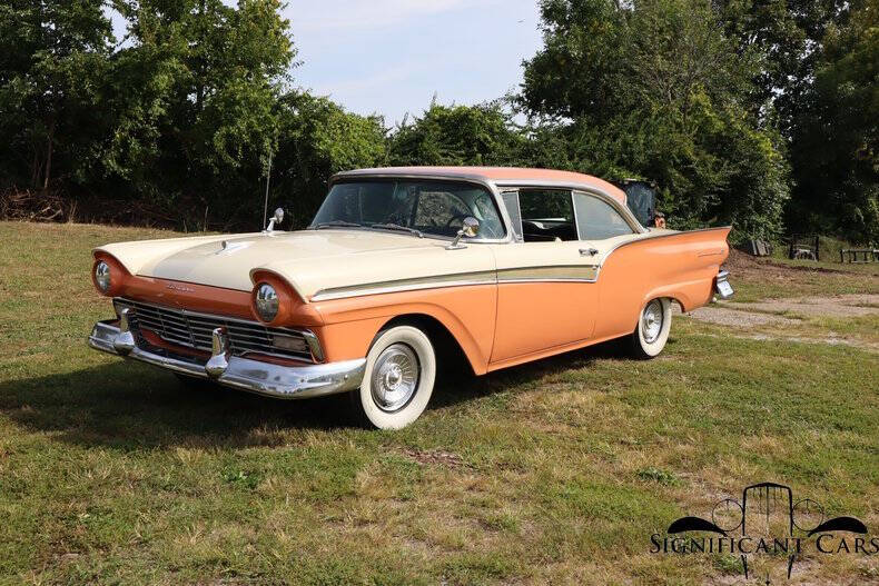 1957 Ford Fairlane