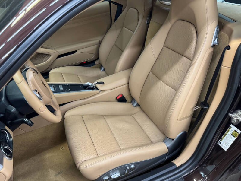 2016 Porsche Cayman