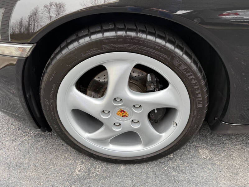 2000 Porsche 911 Carrera