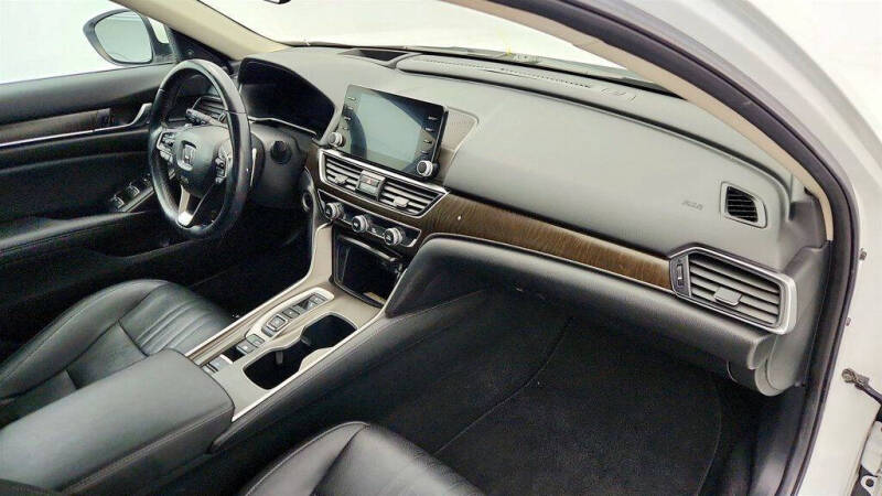 2019 Honda Accord Hybrid Touring