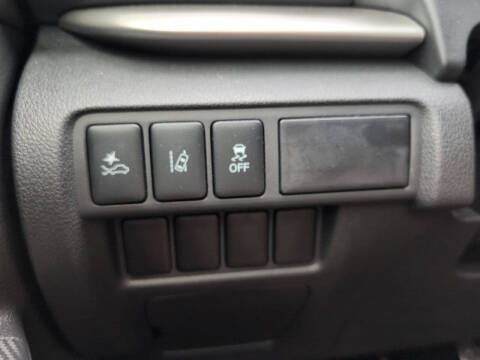 2024 Mitsubishi Eclipse Cross ES