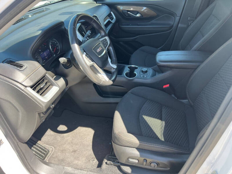 2021 GMC Terrain SLE