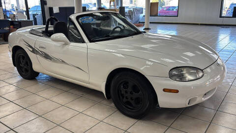 2000 Mazda MX-5 Miata