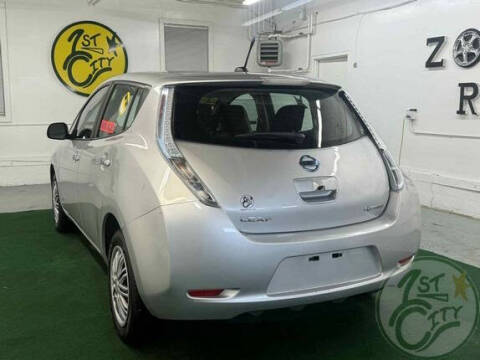 2013 Nissan LEAF S
