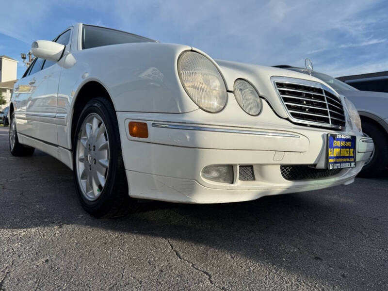 2001 Mercedes-Benz E-Class E 320