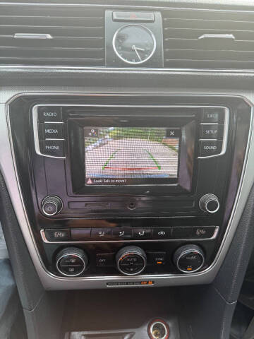 2017 Volkswagen Passat 1.8T S