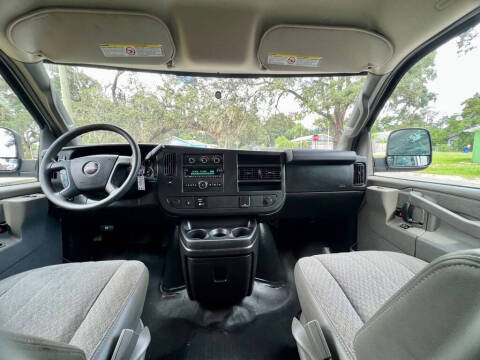 2017 GMC Savana 2500