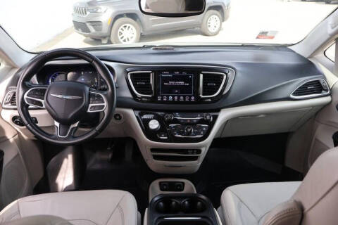 2018 Chrysler Pacifica Hybrid Touring L