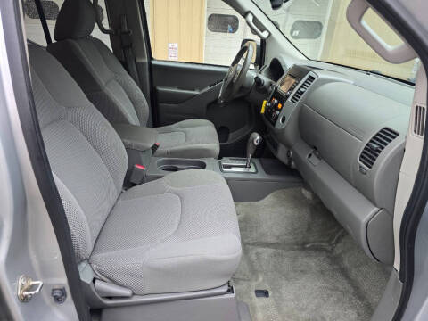 2017 Nissan Frontier SV