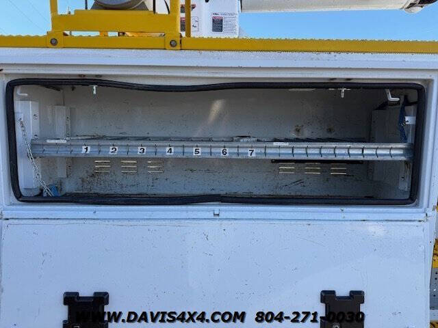 2015 Freightliner M2 106