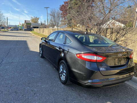 2013 Ford Fusion SE