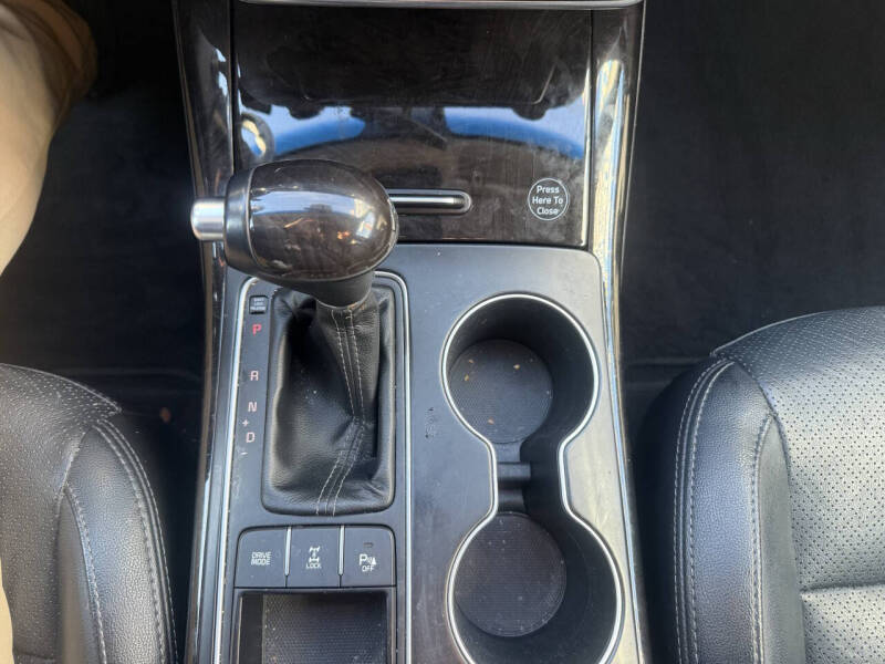 2018 Kia Sorento EX V6