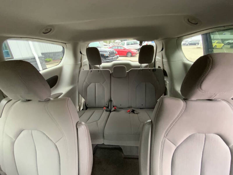 2018 Chrysler Pacifica LX