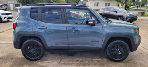 2017 Jeep Renegade Deserthawk