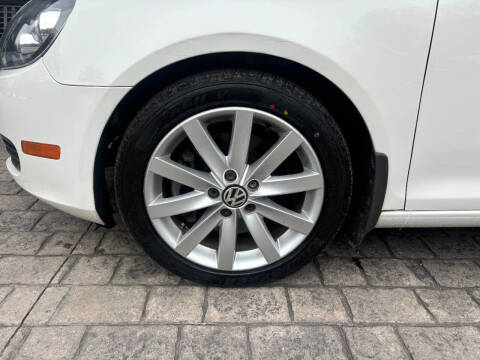 2013 Volkswagen Jetta SportWagen TDI