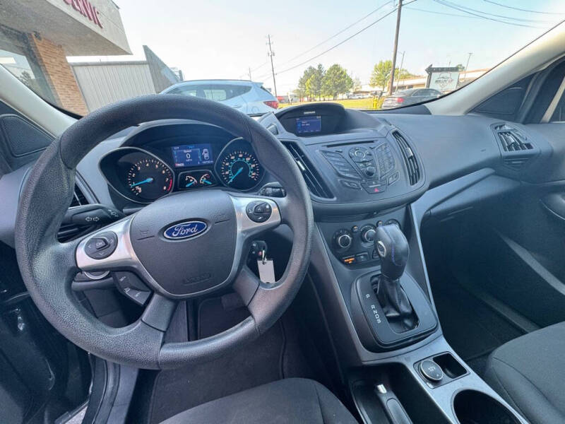 2015 Ford Escape S